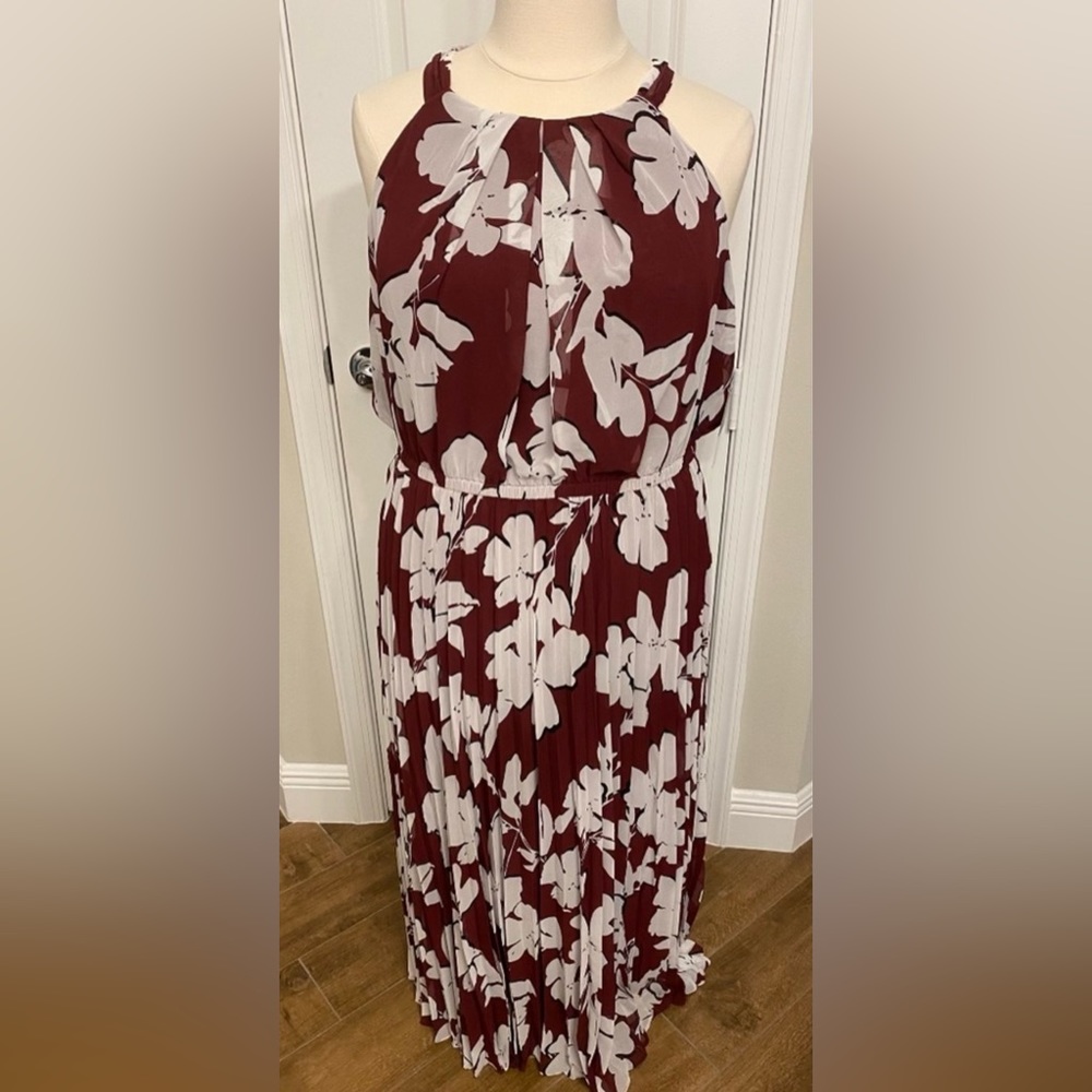 Plus Dress ❤️🤍